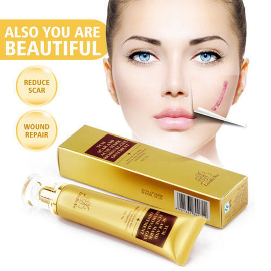 Acne Scar Removal Cream Skin Repair Cream used on facial skin
